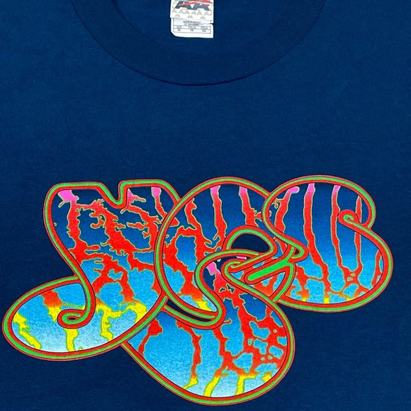 Vintage YES T-Shirt 2010 IN THE PRESENT Concert Tour Tee New/Deadstock XL - Picture 5 of 9